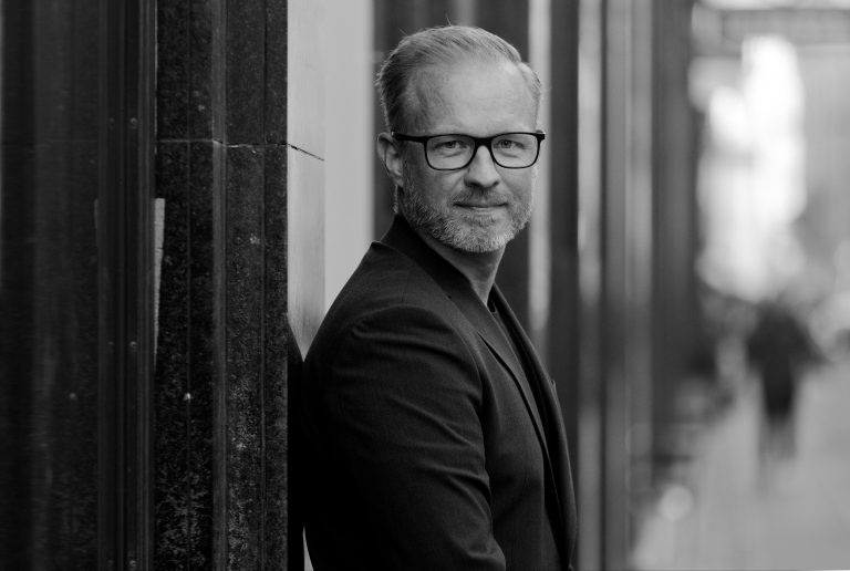 SH-Foto_Henrik-Tingleff-Sara-Galbiati-scaled-aspect-ratio-348-234