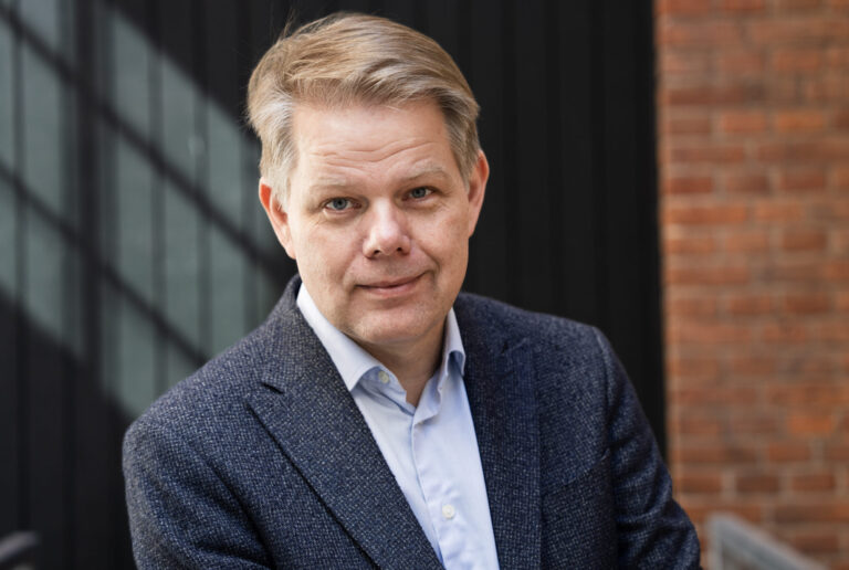 Tomas-Kepler-pressefoto-aspect-ratio-348-234