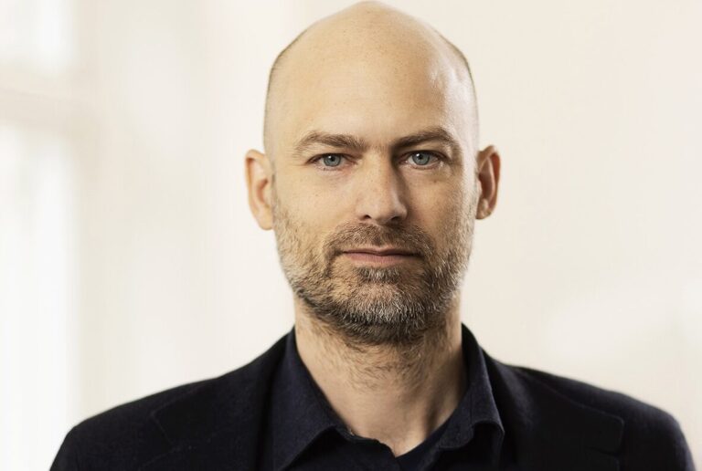 GL-portraetter-36-Kare-Blinkenberg-beskaret-aspect-ratio-348-234