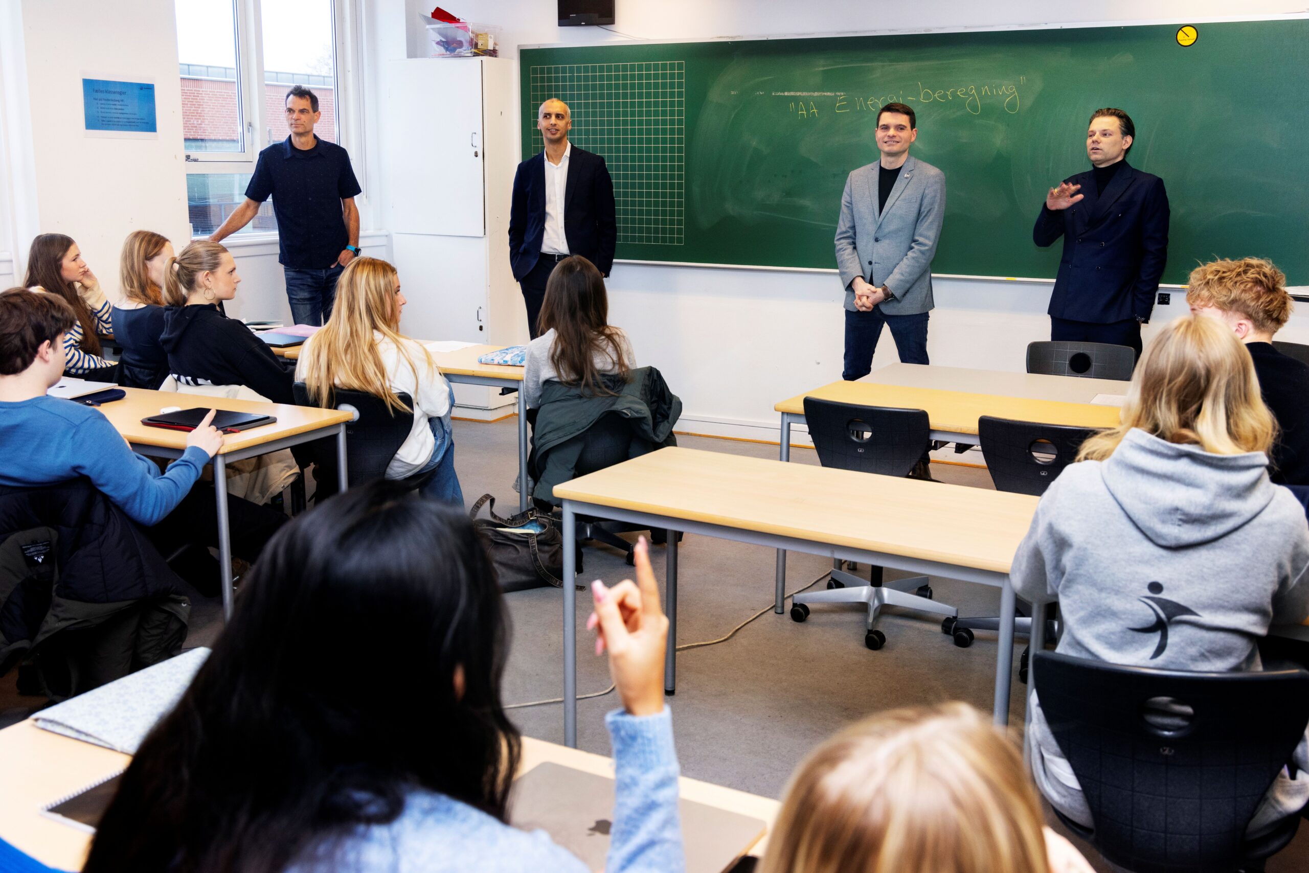 FrbHF_ministerbesøg_red