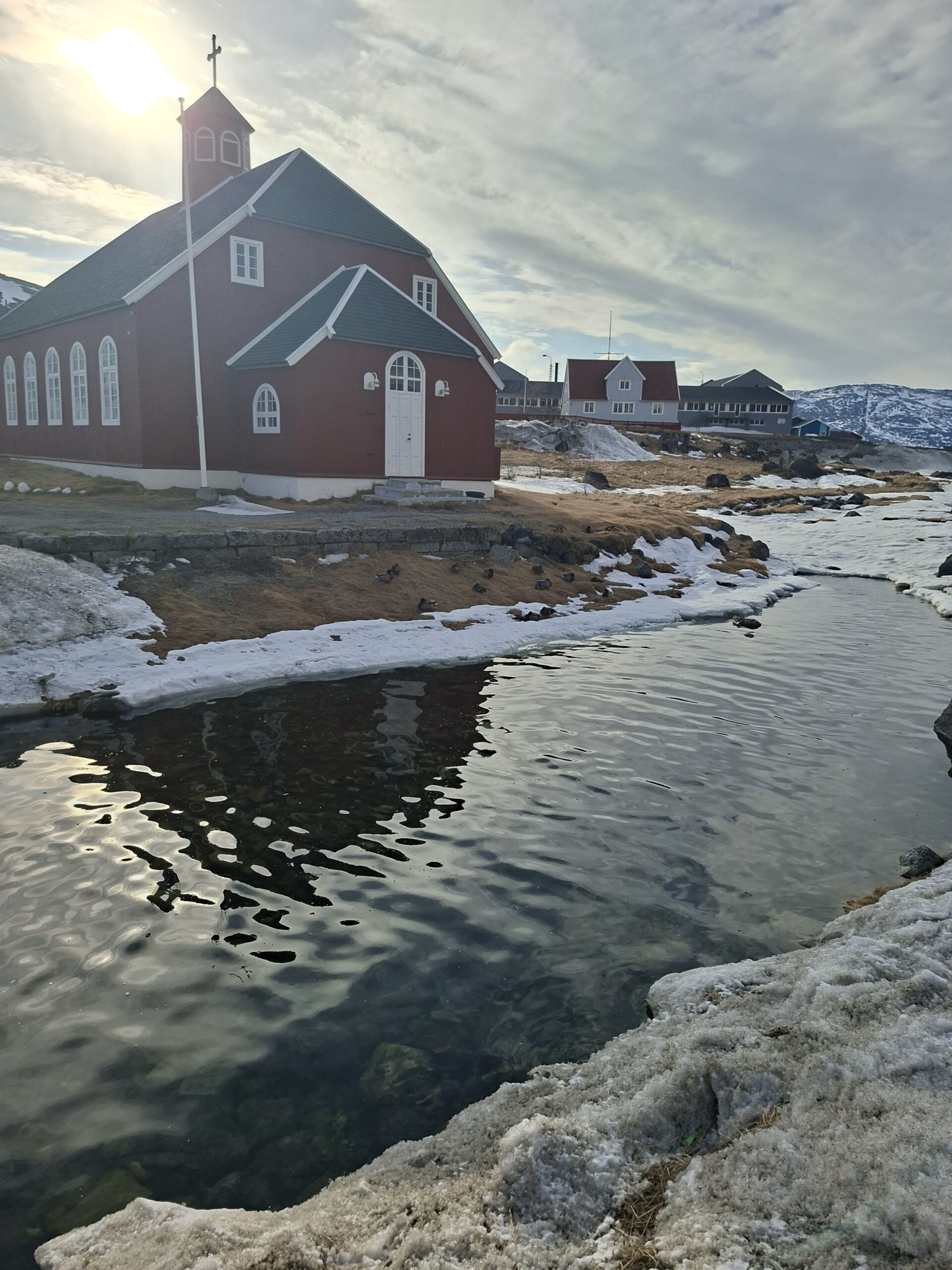 Quqortoq Kirke ved eleven