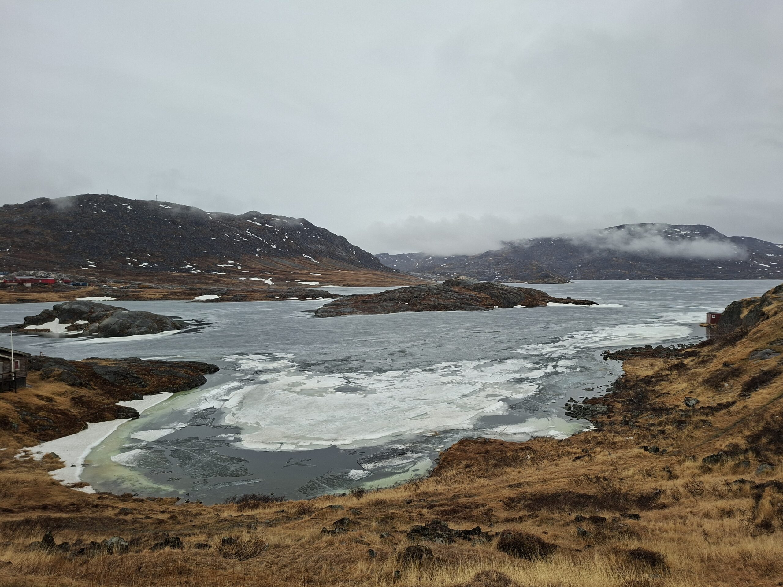 Storisen drevet ind i fjordsystemet i Sydgrønland